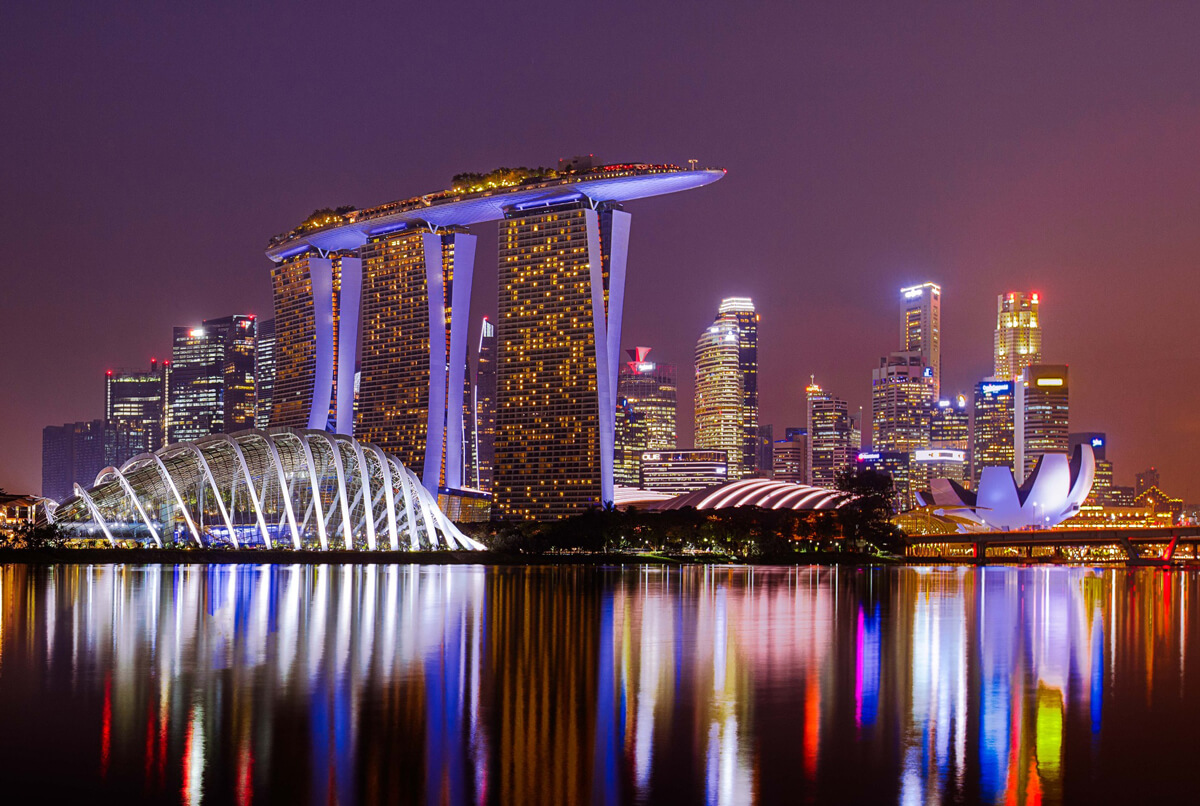 Marina Bay Sands In Singapore Offers A Luxurious Experience